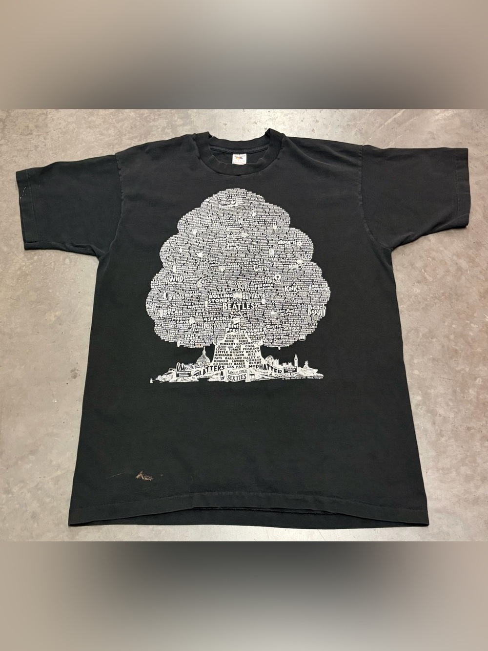 Vintage Single Stitch Classic Rock Band Family Tree Black Graphic Tee XL